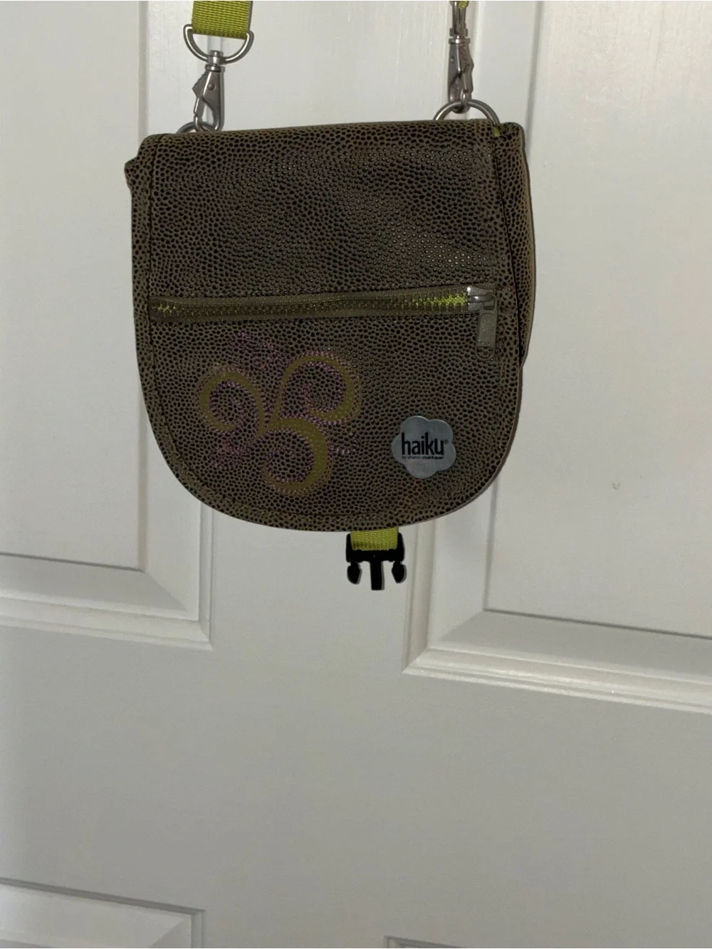 Haiku Olive Crossbody‎ Bag with Lime Strap with Embroidery